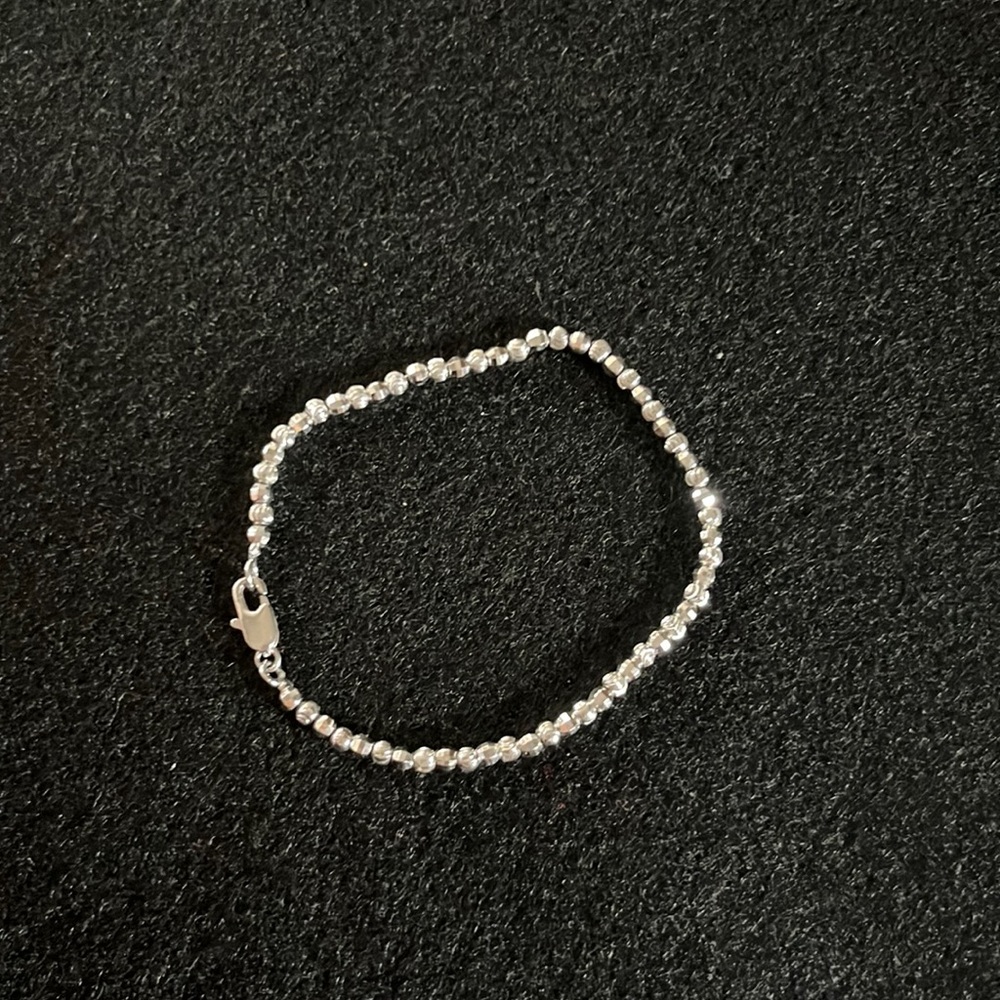 Silver bead bracelet